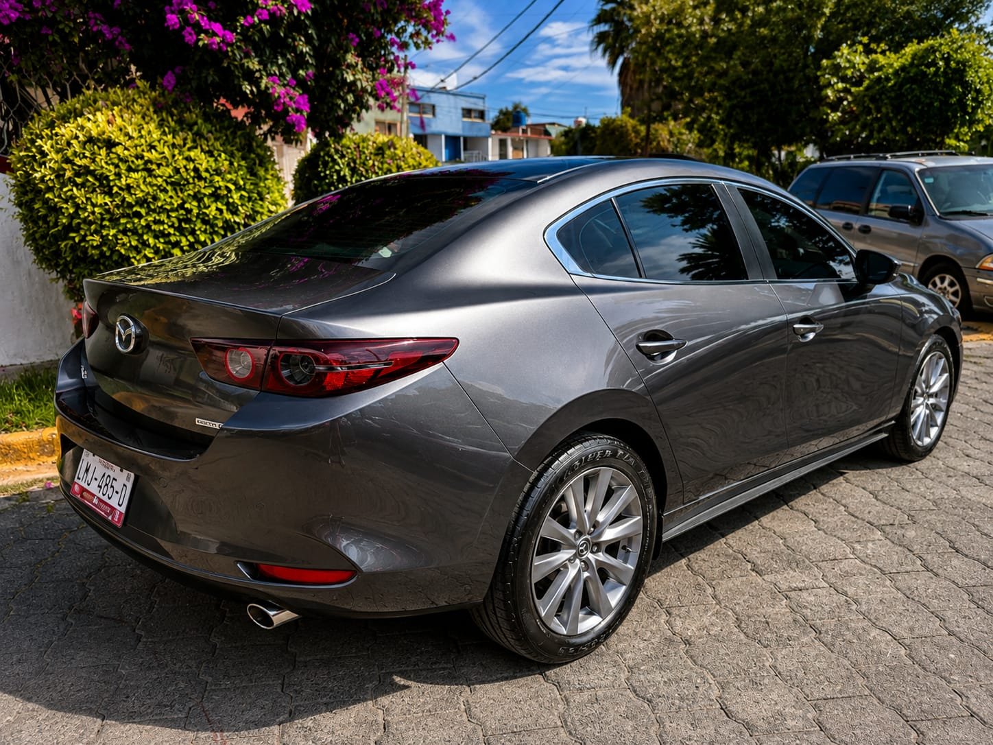 Mazda 3 Grand Touring foto 3
