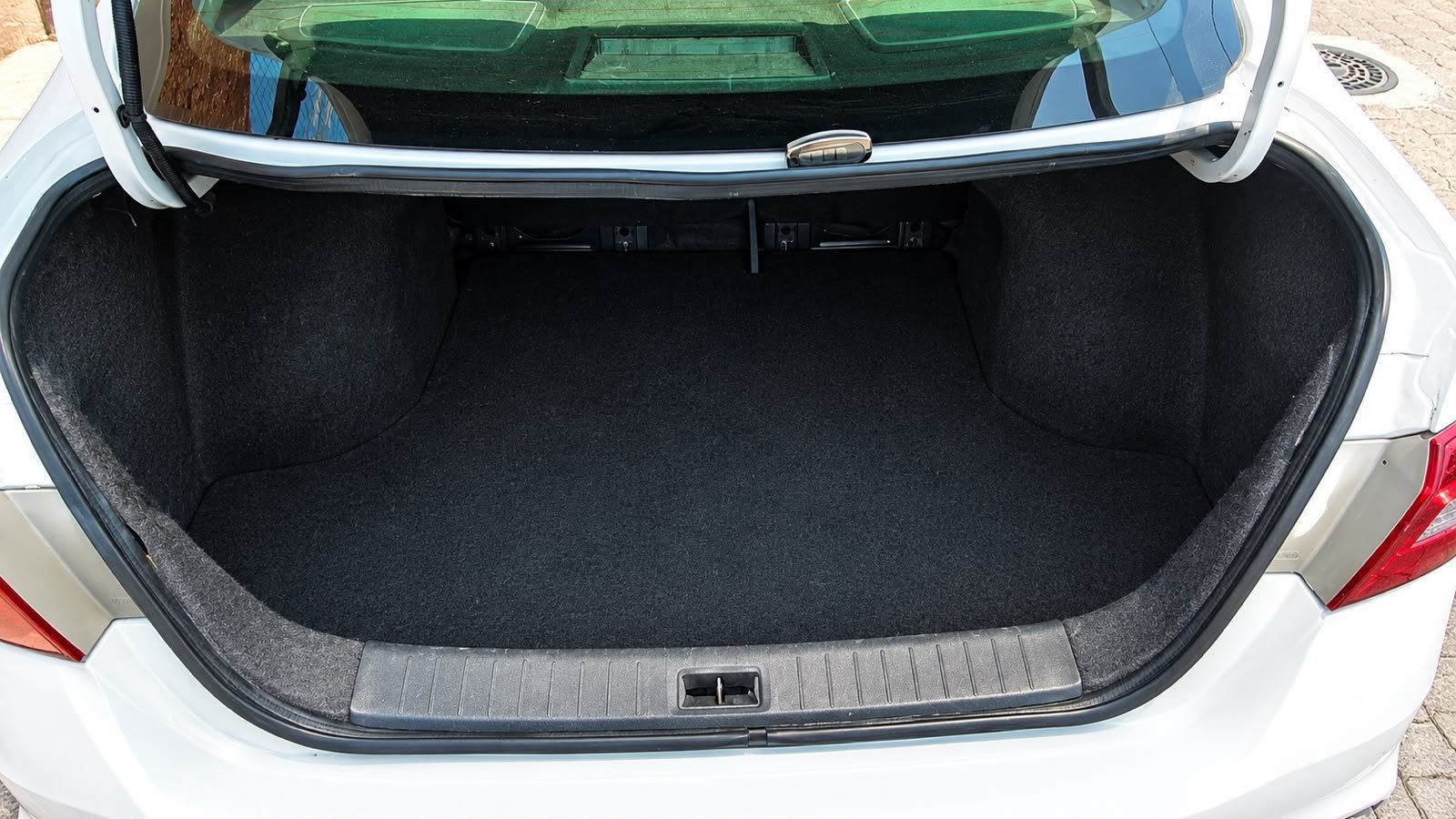 Nissan Sentra Advance foto 7
