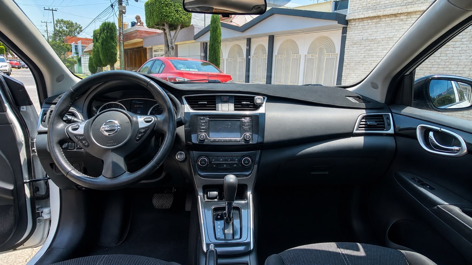 Nissan Sentra Advance foto 10